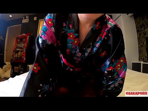 ❤️ ځوان cosplay نجلۍ په یوه آس او په یوه blowjob کې د squirt سره orgasm ته جنس خوښوي. اسيايي نجلۍ چې ويښتان لرونکې بلۍ او ښکلې سينه يې په دوديز جاپاني لباس کې په شوقيه ويډيو کې د مشت زنی ښکارندویي کوي. ساکورا 3 اوساکاپورن. ❤️ ❌️❤