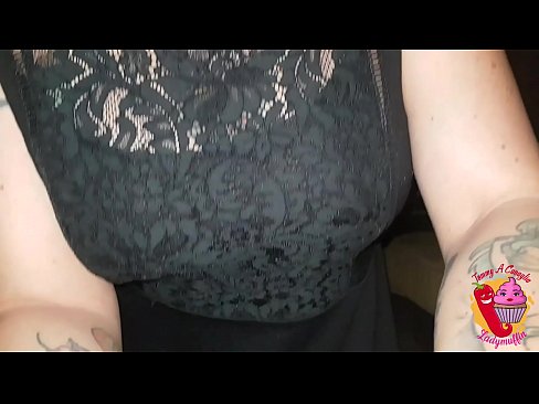 ❤️ Slutty ګامه خور هغه ته یو blowjob او هسپانوي ورکوي ❤️ ❌️❤