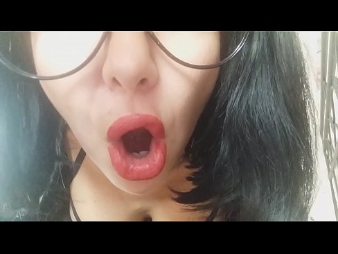 ❤️ ګرانه، ستا سوزنده مور به تاسو نن ښوونځي ته نه پریږدي ... زه تاسو ته ډیره اړتیا لرم ... ❤️ ❌️❤
